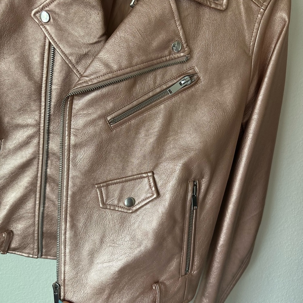 Pink leather jacket - Picture 3 of 4